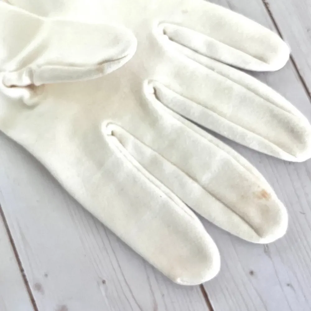 Vintage Mid-Length Fabric Gloves Off-White Embellished Wrist Elvette by Dawnelle